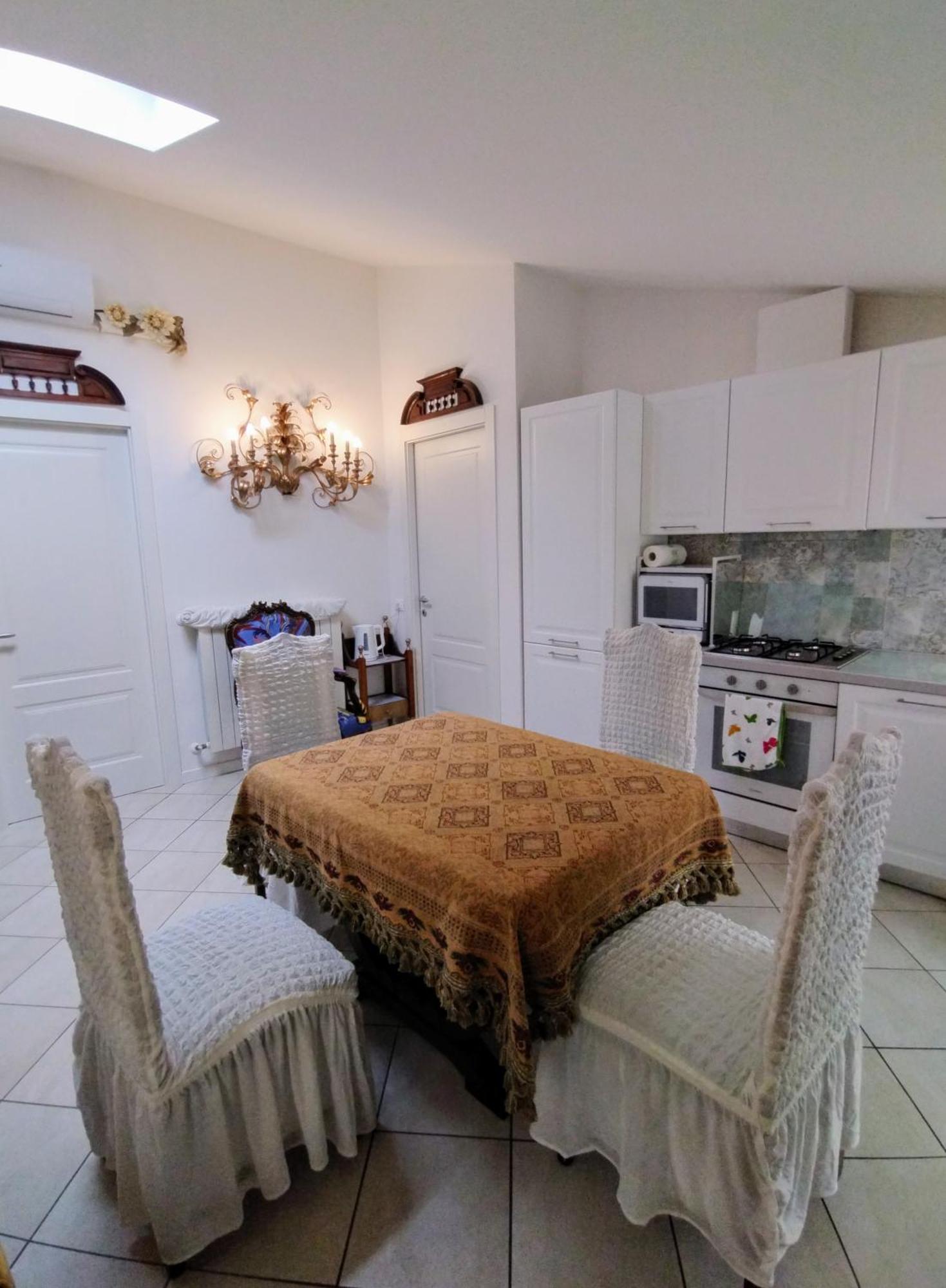 Mansarda Di Masha Apartment Villongo SantʼAlessandro Екстериор снимка