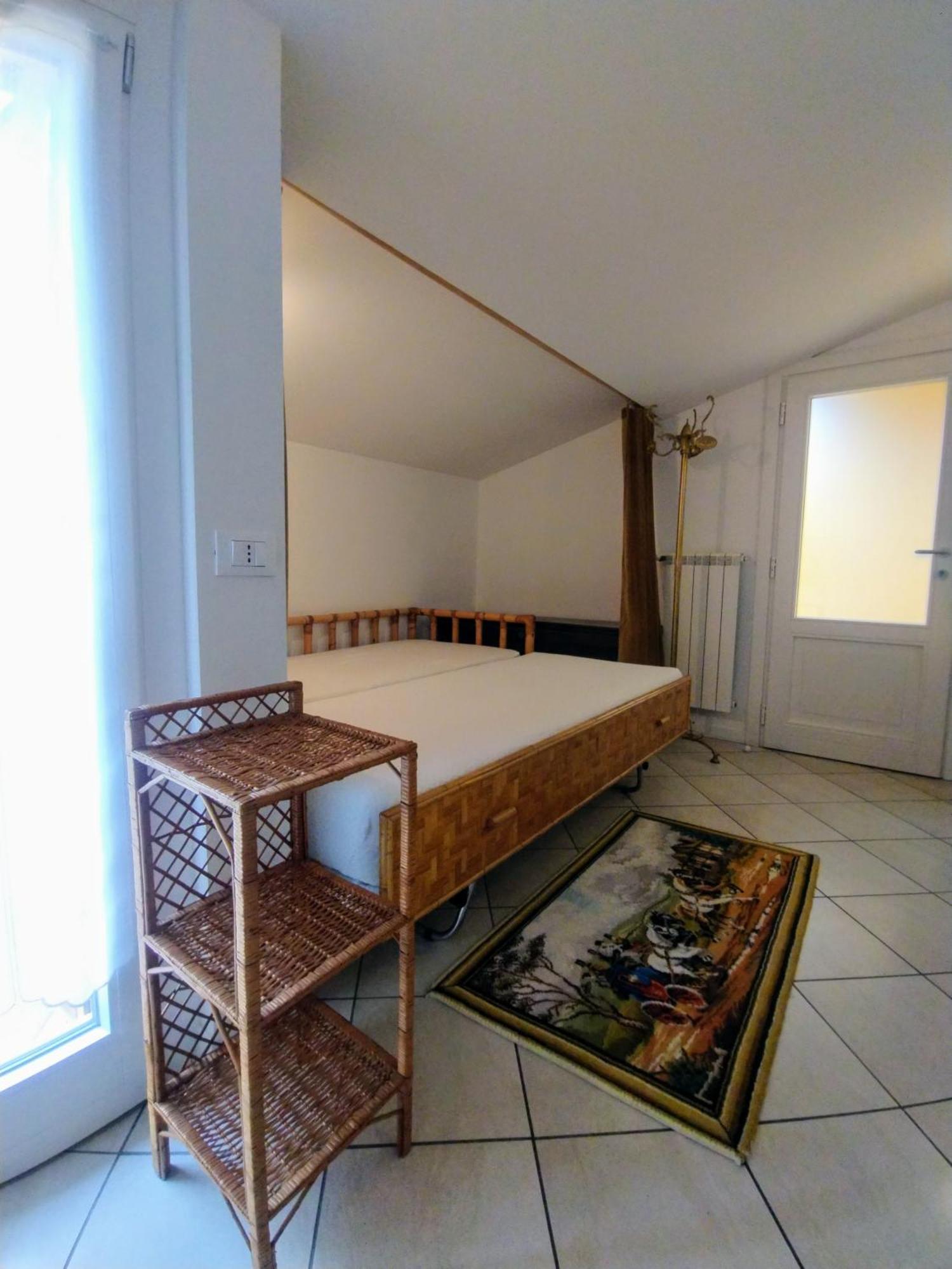 Mansarda Di Masha Apartment Villongo SantʼAlessandro Екстериор снимка
